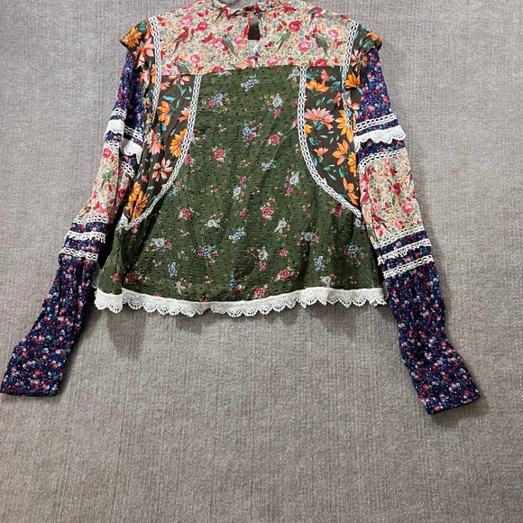 FARM Rio Patchwork Floral Smocked Neck Long Sleeve Blouse Sz S Boho Cottagecore - Picture 6 of 13